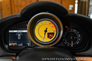 Ferrari California 4.3 V8, Magneride, Kamera 2010
