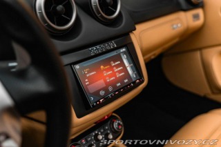 Ferrari California 4.3 V8, Magneride, Kamera 2010