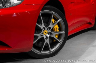 Ferrari California 4.3 V8, Magneride, Kamera 2010