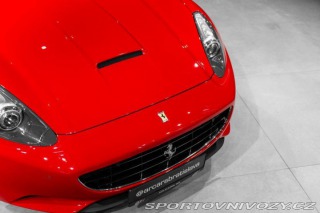 Ferrari California 4.3 V8, Magneride, Kamera 2010