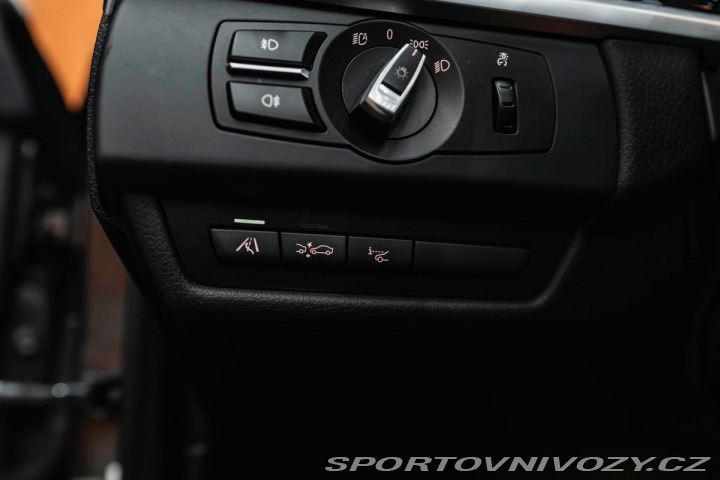 BMW 6 BR 640d Cabrio, Head-Up, 2012