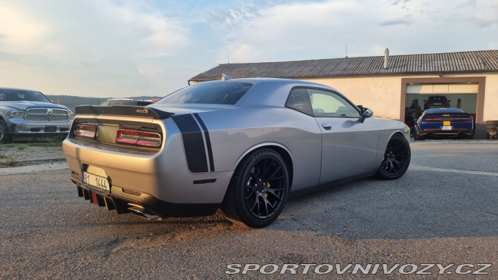Dodge Challenger 6,4 SRT SCATPACK 2017
