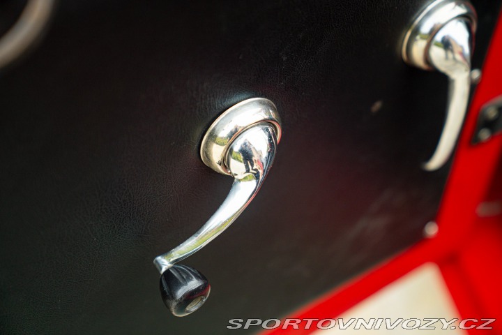 Ostatní značky Ostatní modely Cisitalia 850 SPIDER 1966