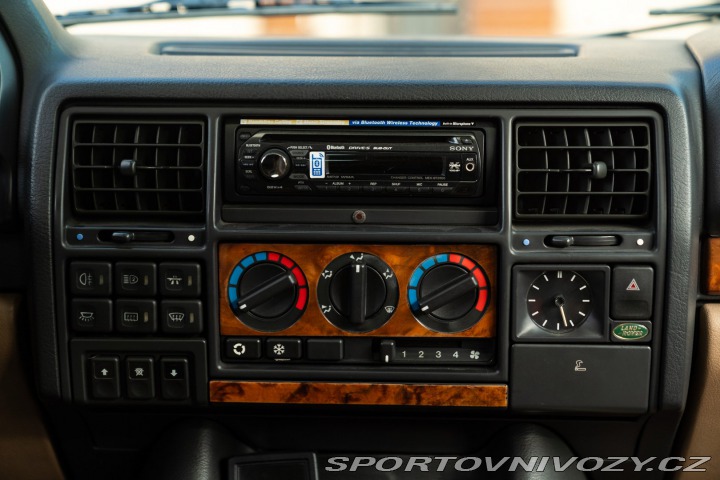 Ostatní značky Ostatní modely Land Rover CLASSIC LWB SOFT DASH GPL 1994