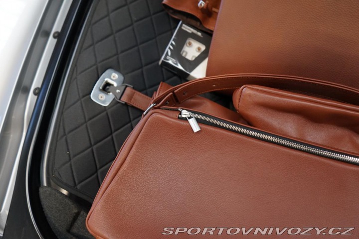 Porsche Carrera GT Luggage-Set GT-Silver Bos 2004