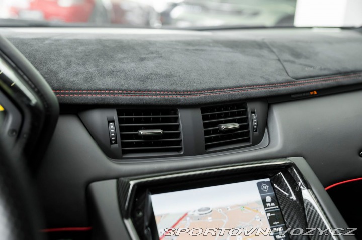 Lamborghini Aventador SuperVeloce Coupé / 1600 1800