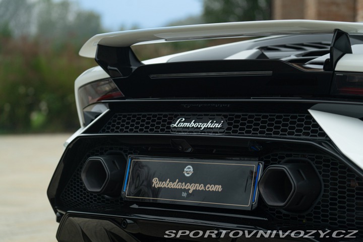 Lamborghini Huracán TECNICA 2024