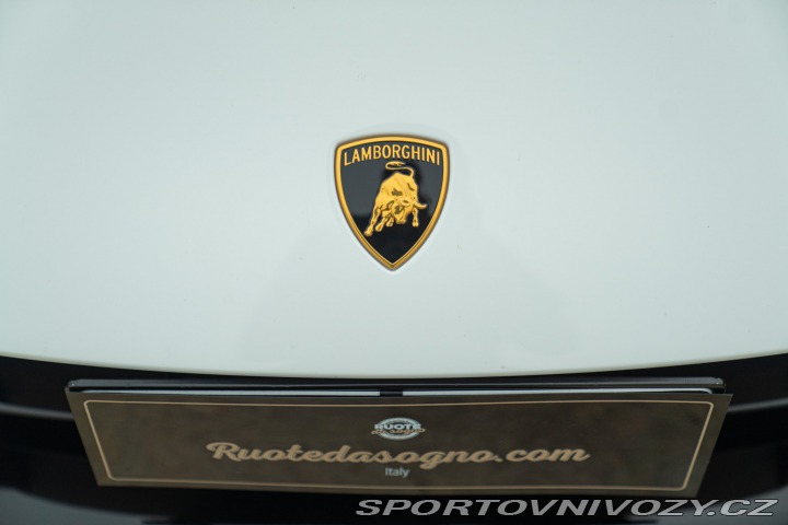 Lamborghini Huracán TECNICA 2024