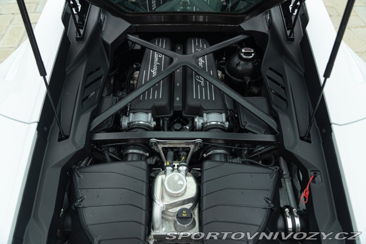Lamborghini Huracán TECNICA 2024