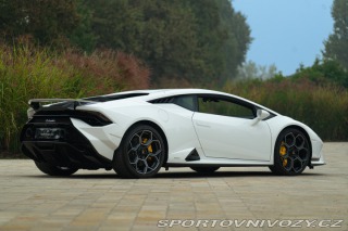 Lamborghini Huracán TECNICA 2024