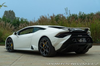 Lamborghini Huracán TECNICA 2024