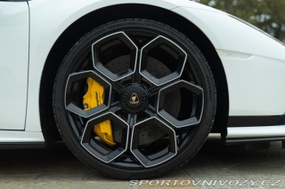 Lamborghini Huracán TECNICA 2024