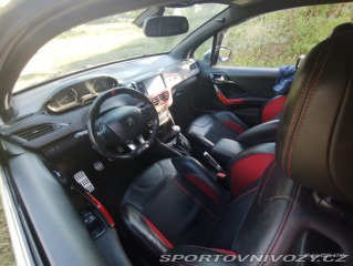 Peugeot 208 GTi 2013