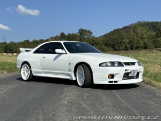 Nissan Skyline R33 GTR V-Spec 1995