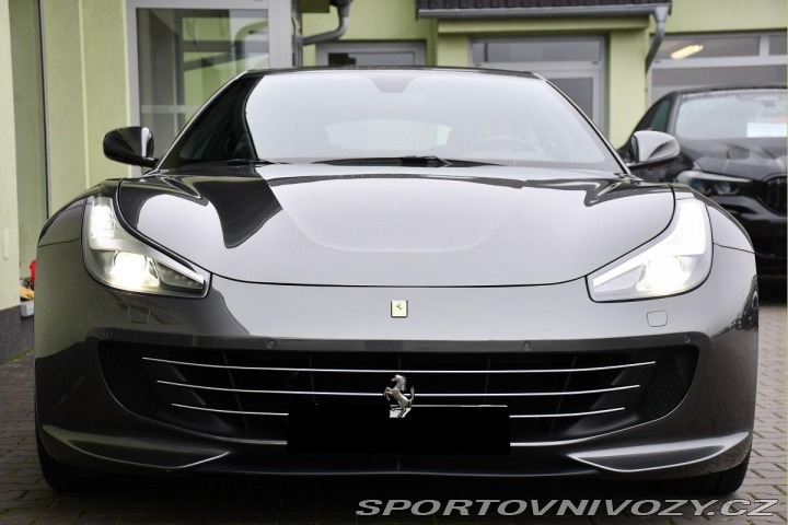 Ferrari GTC4Lusso V12 DCT P-DISPLAY LIFT 14 2018