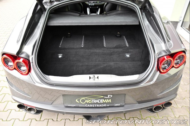 Ferrari GTC4Lusso V12 DCT P-DISPLAY LIFT 14 2018