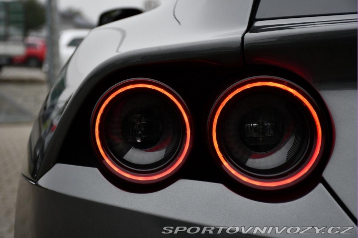 Ferrari GTC4Lusso V12 DCT P-DISPLAY LIFT 14 2018