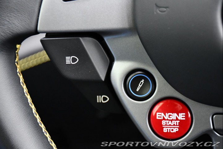 Ferrari GTC4Lusso V12 DCT P-DISPLAY LIFT 14 2018
