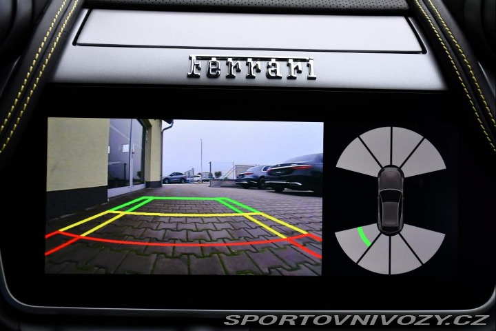 Ferrari GTC4Lusso V12 DCT P-DISPLAY LIFT 14 2018