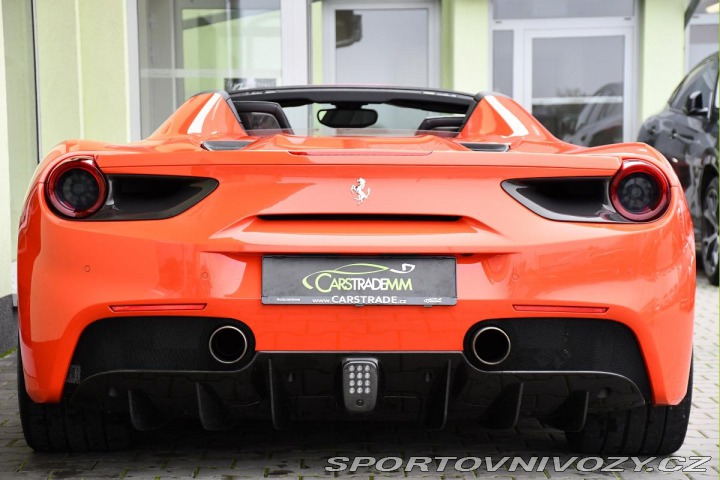 Ferrari 488 SPIDER CARBON TAILOR MADE 2018