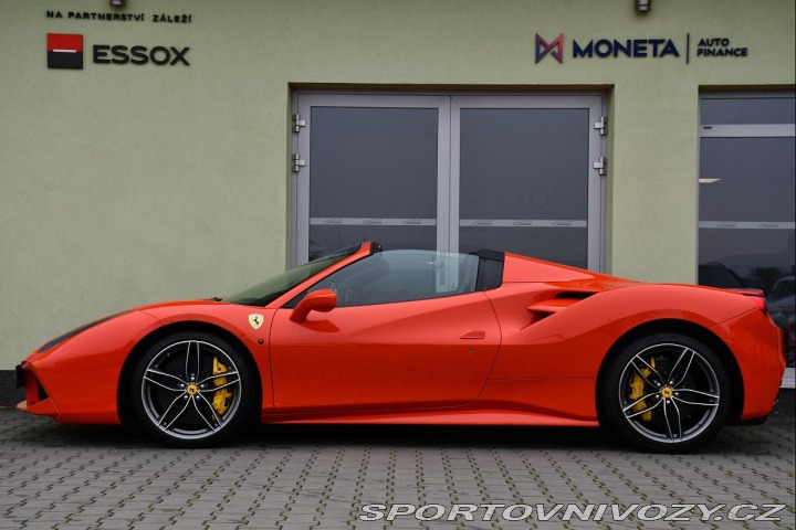 Ferrari 488 SPIDER CARBON TAILOR MADE 2018