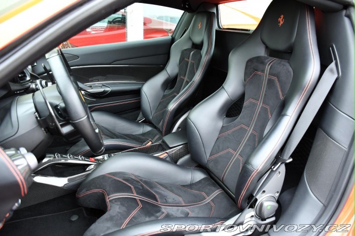 Ferrari 488 SPIDER CARBON TAILOR MADE 2018