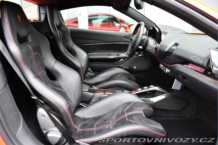 Ferrari 488 SPIDER CARBON TAILOR MADE 2018