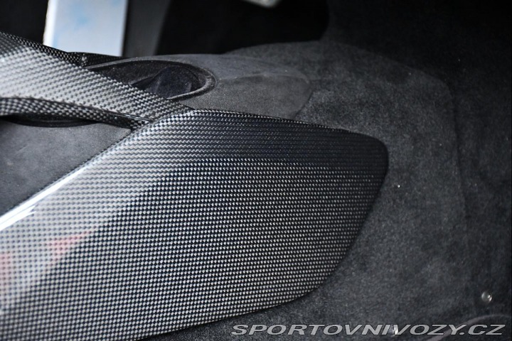 Ferrari 488 SPIDER CARBON TAILOR MADE 2018