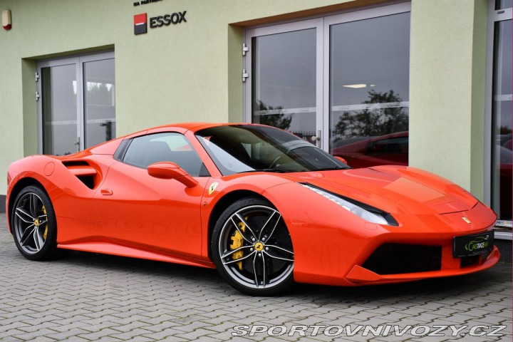 Ferrari 488 SPIDER CARBON TAILOR MADE 2018