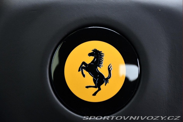 Ferrari 488 SPIDER CARBON TAILOR MADE 2018