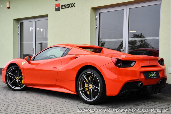 Ferrari 488 SPIDER CARBON TAILOR MADE 2018