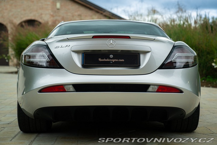 Mercedes-Benz SLR MCLAREN 2005