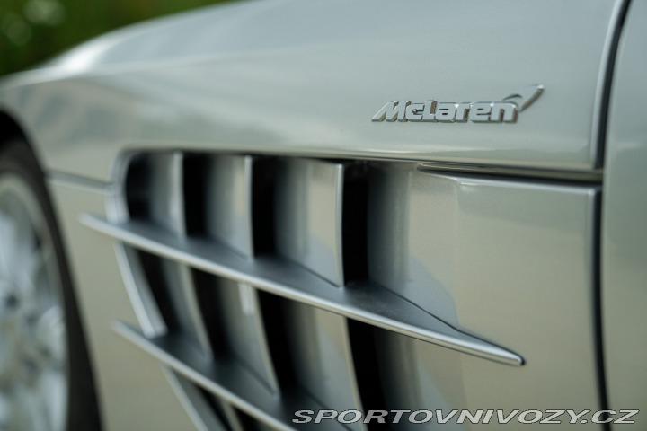 Mercedes-Benz SLR MCLAREN 2005