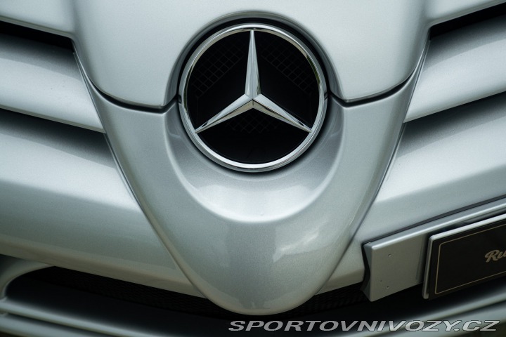 Mercedes-Benz SLR MCLAREN 2005
