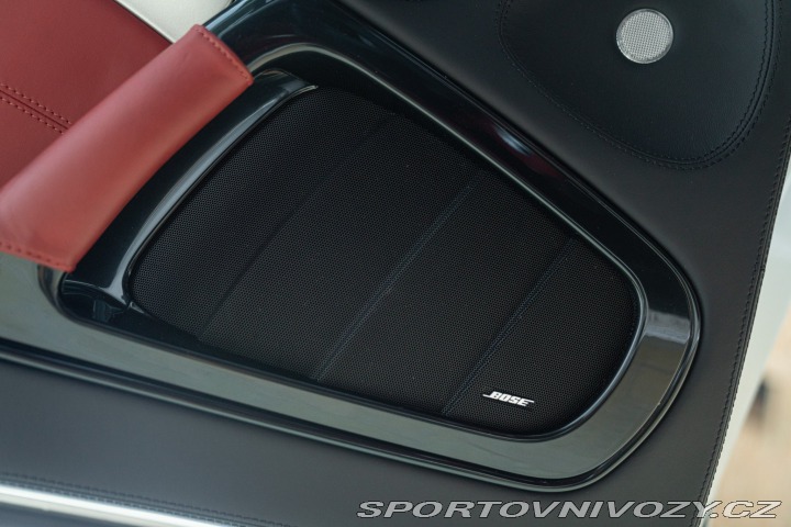 Mercedes-Benz SLR MCLAREN 2005
