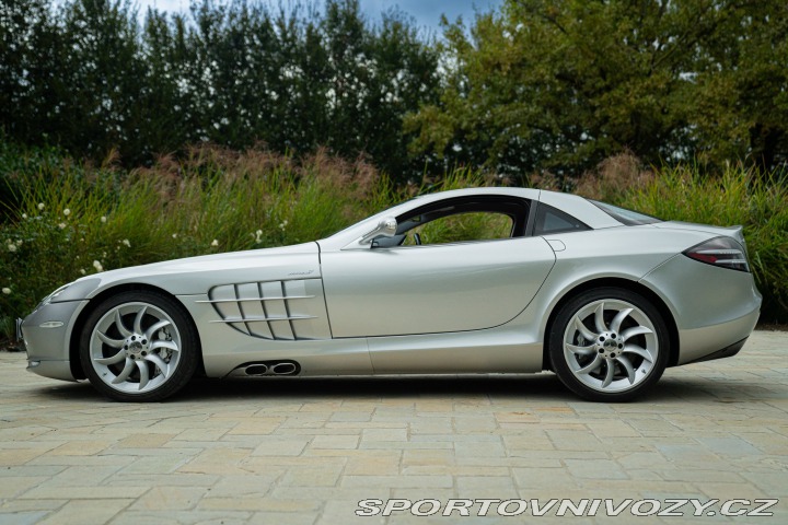 Mercedes-Benz SLR MCLAREN 2005