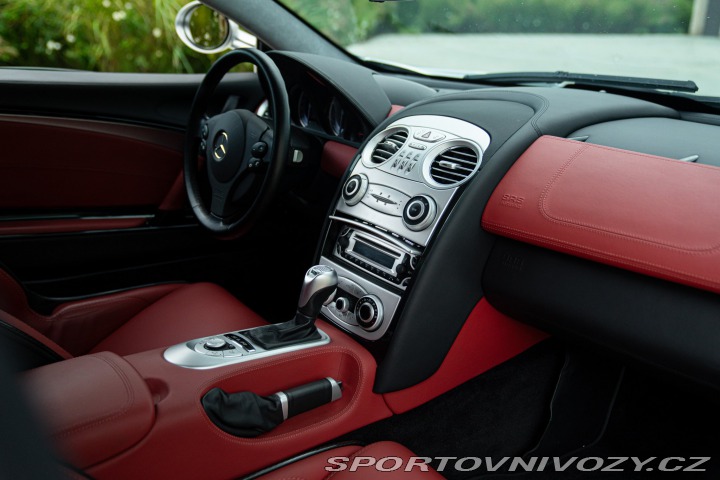 Mercedes-Benz SLR MCLAREN 2005
