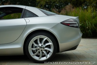 Mercedes-Benz SLR MCLAREN 2005