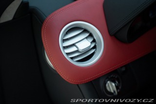 Mercedes-Benz SLR MCLAREN 2005