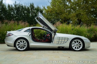 Mercedes-Benz SLR MCLAREN 2005