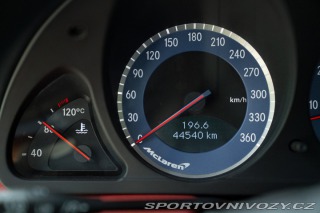 Mercedes-Benz SLR MCLAREN 2005