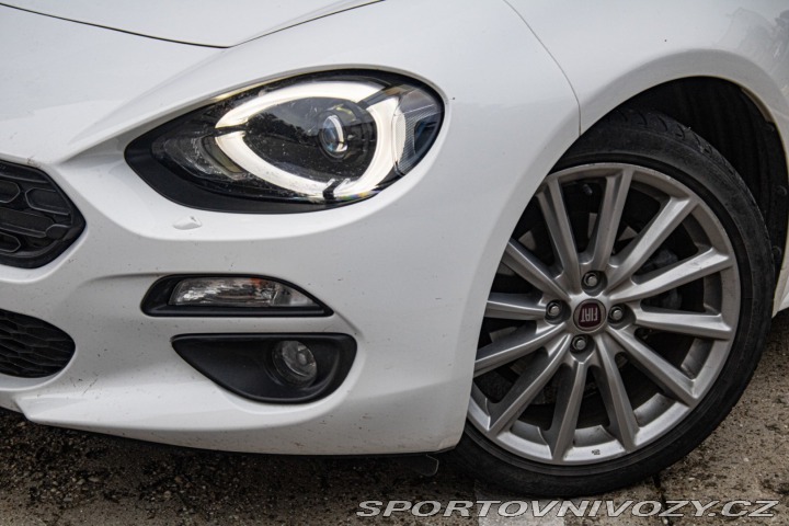 Fiat 124 Spider Lusso 1.4 Turbo MultiAir 2016
