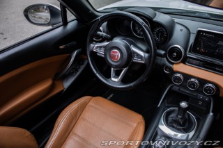 Fiat 124 Spider Lusso 1.4 Turbo MultiAir 2016