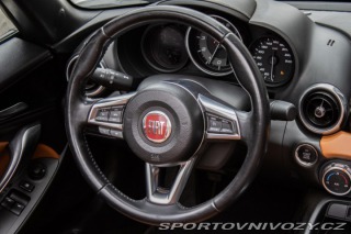 Fiat 124 Spider Lusso 1.4 Turbo MultiAir 2016