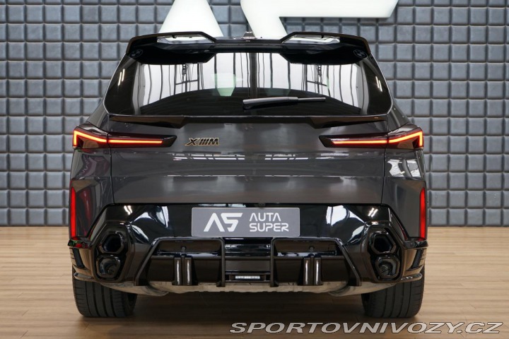 BMW XM Larte Design B&W Masá 2023