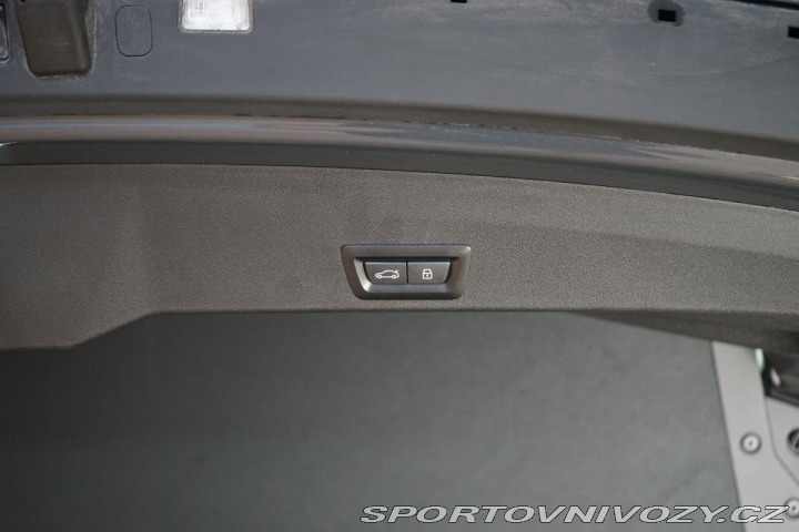 BMW XM Larte Design B&W Masá 2023