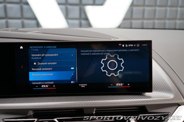 BMW XM Larte Design B&W Masá 2023