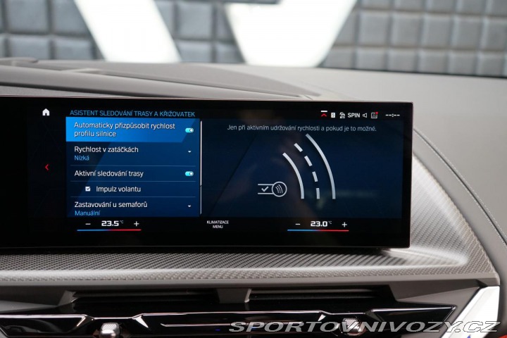 BMW XM Larte Design B&W Masá 2023