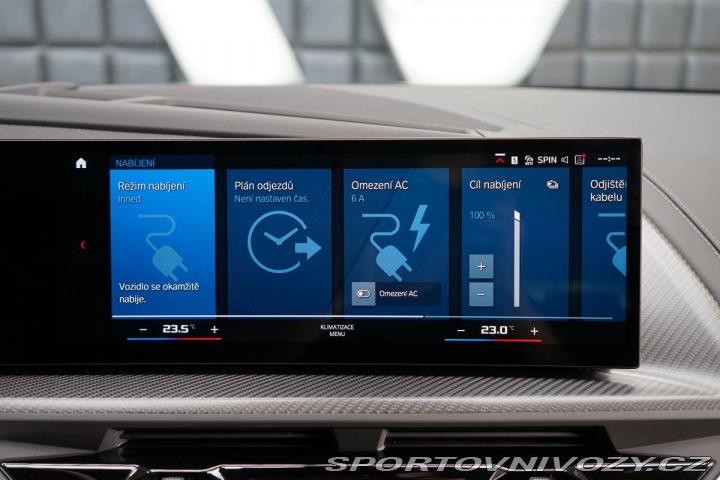 BMW XM Larte Design B&W Masá 2023