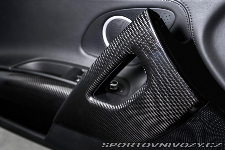 Audi R8 5.2 FSI Q Spyder Keramiky 2012